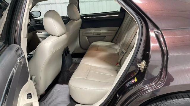 2005 Chrysler 300 Touring