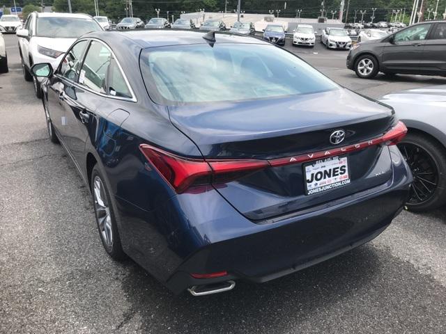 2019 Toyota Avalon XLE
