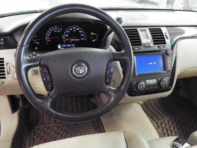 2009 Cadillac DTS Standard