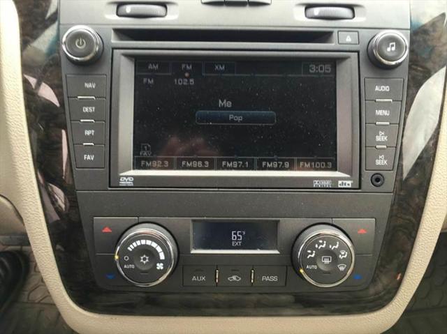 2009 Cadillac DTS Standard