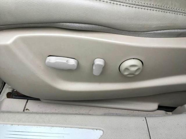 2009 Cadillac DTS Standard