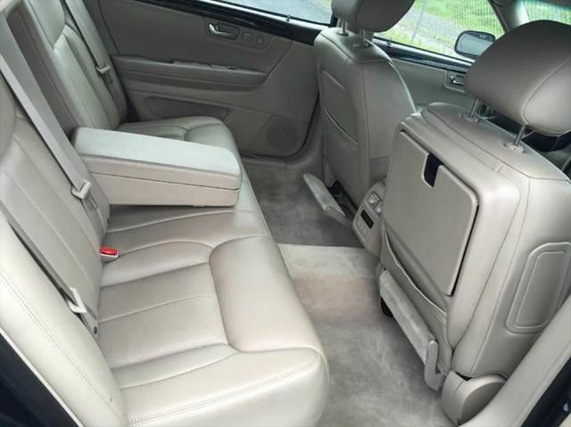 2009 Cadillac DTS Standard