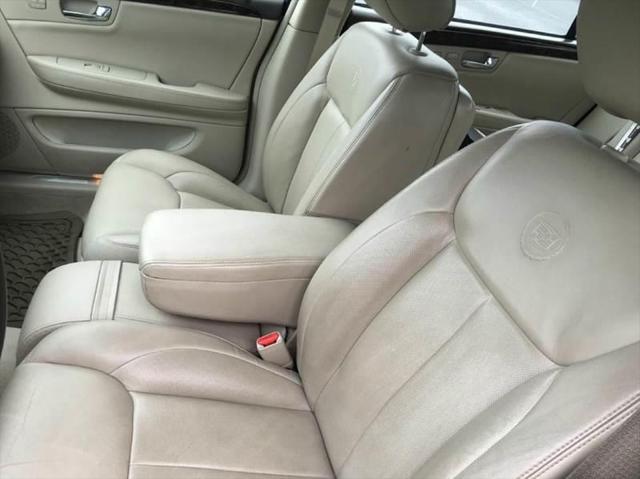 2009 Cadillac DTS Standard