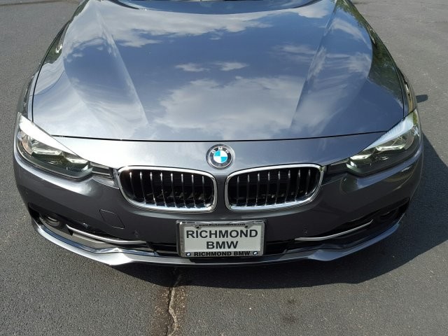 2017 BMW 3 Series 330i