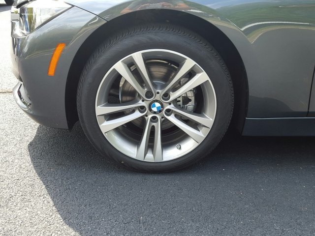2017 BMW 3 Series 330i