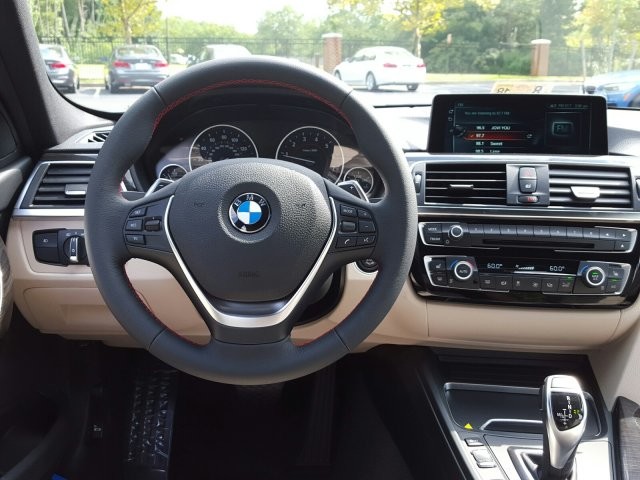 2017 BMW 3 Series 330i