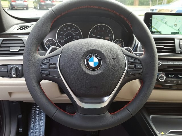 2017 BMW 3 Series 330i