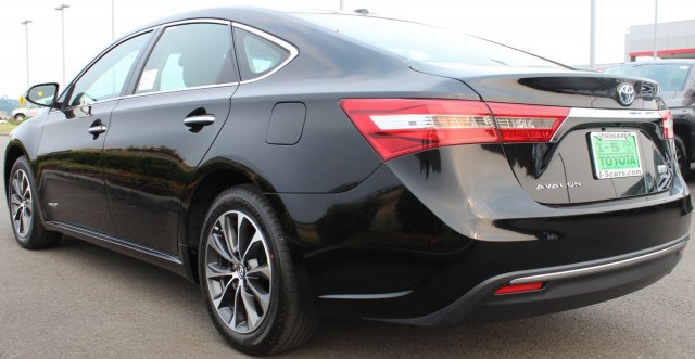 2018 Toyota Avalon Hybrid (Natl)