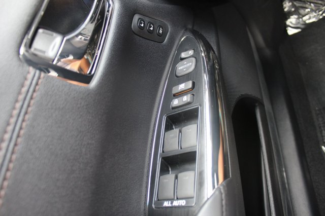 2018 Toyota Avalon Hybrid (Natl)