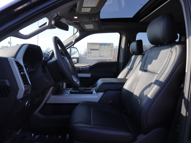 2019 Ford F-350 KING RANCH 4WD CREW CAB 8