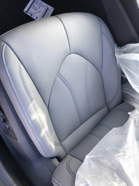 2020 Toyota Avalon XLE