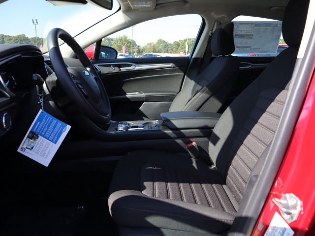 2020 Ford Fusion SE FWD