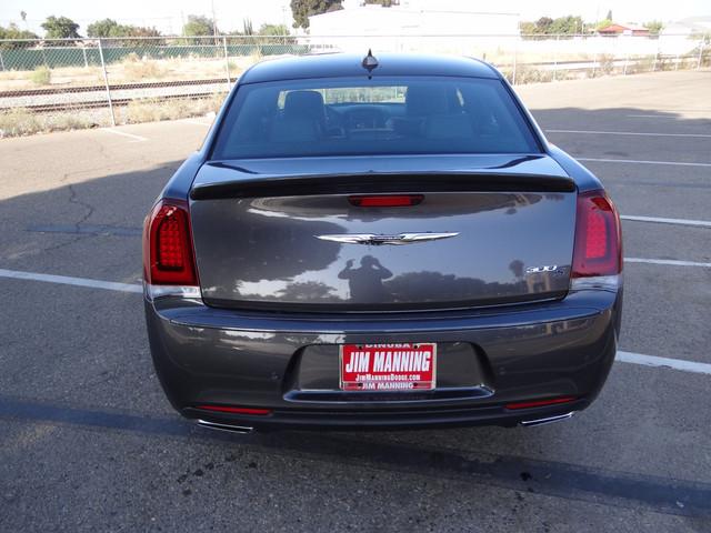 2019 Chrysler 300 300S