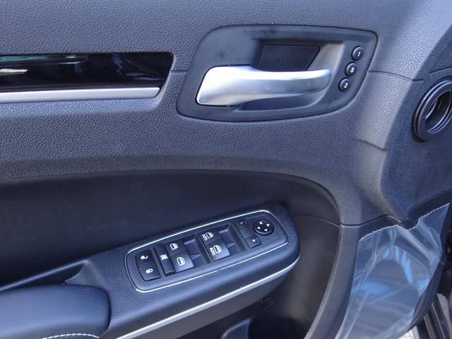 2019 Chrysler 300 300S