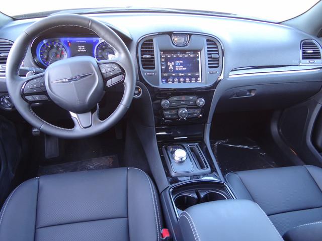 2019 Chrysler 300 300S