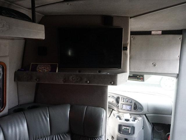 2003 Ford E-450 Cutaway Commercial