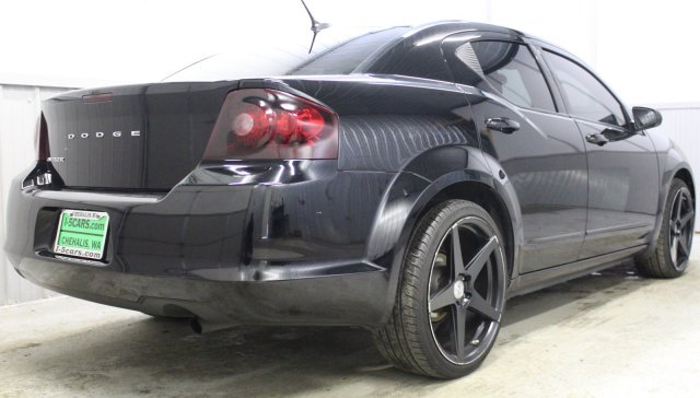 2012 Dodge Avenger SE