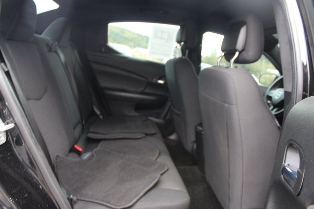 2012 Dodge Avenger SE