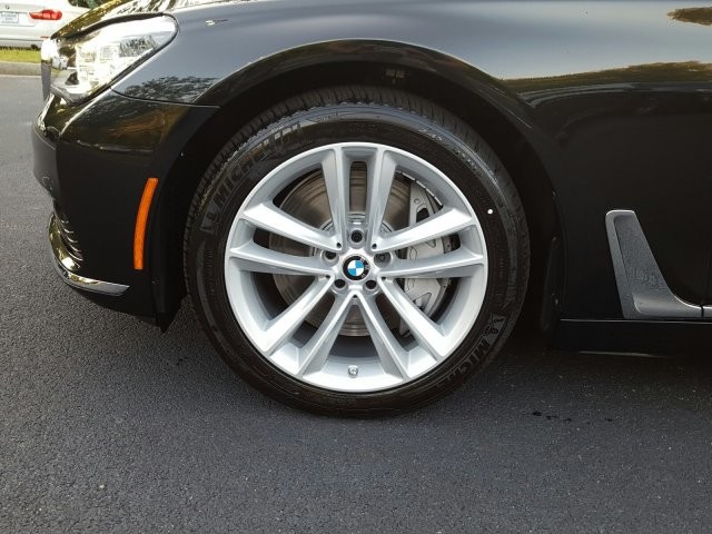 2018 BMW 7 Series 750i xDrive
