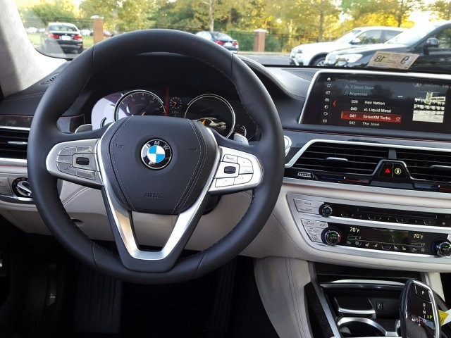 2018 BMW 7 Series 750i xDrive