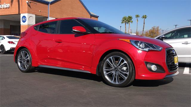 2016 Hyundai Veloster Turbo 5