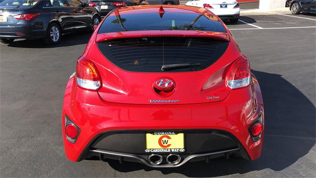 2016 Hyundai Veloster Turbo 8