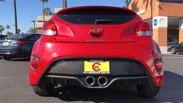 2016 Hyundai Veloster Turbo 10