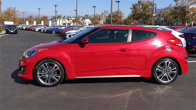 2016 Hyundai Veloster Turbo 12