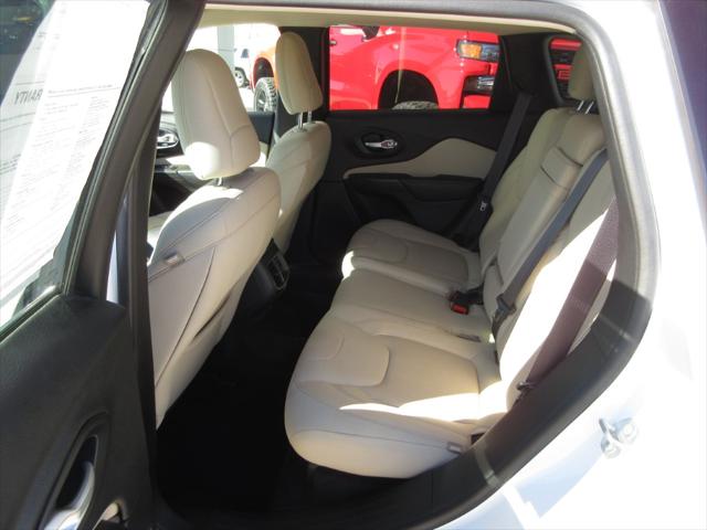 2016 Jeep Cherokee Latitude