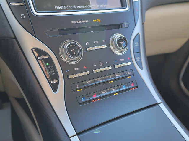 2020 Lincoln Nautilus RESERVE AWD