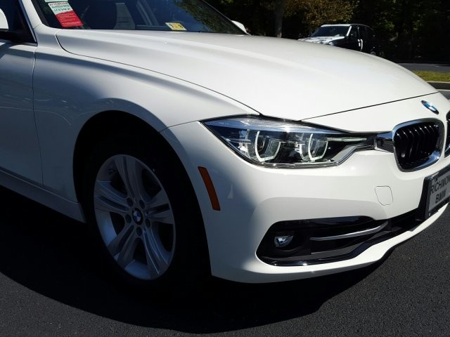 2018 BMW 3 Series 330i