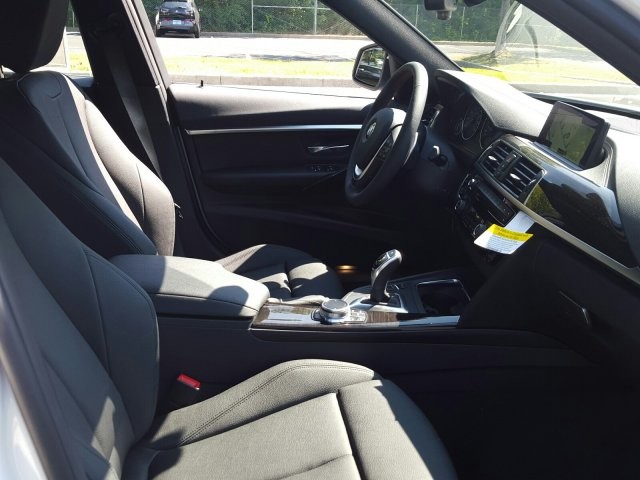2018 BMW 3 Series 330i
