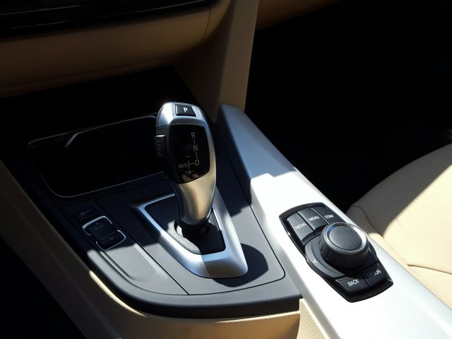 2018 BMW 3 Series 320i xDrive
