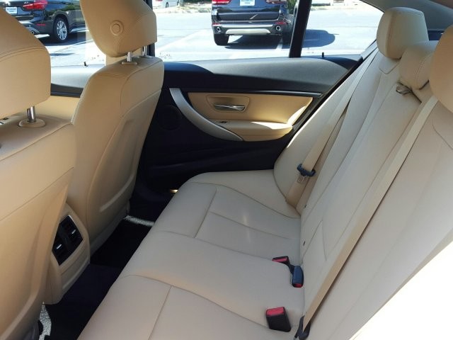 2018 BMW 3 Series 320i xDrive