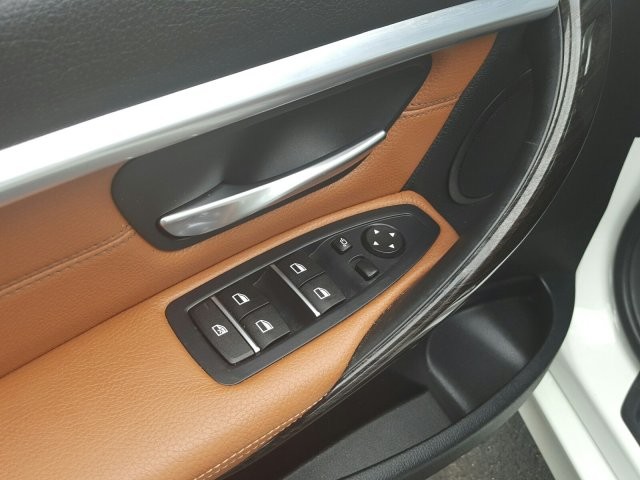 2016 BMW 3 Series 328i