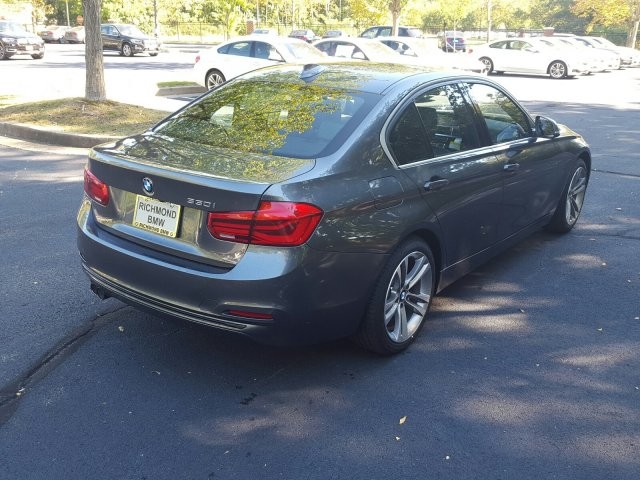 2018 BMW 3 Series 330i