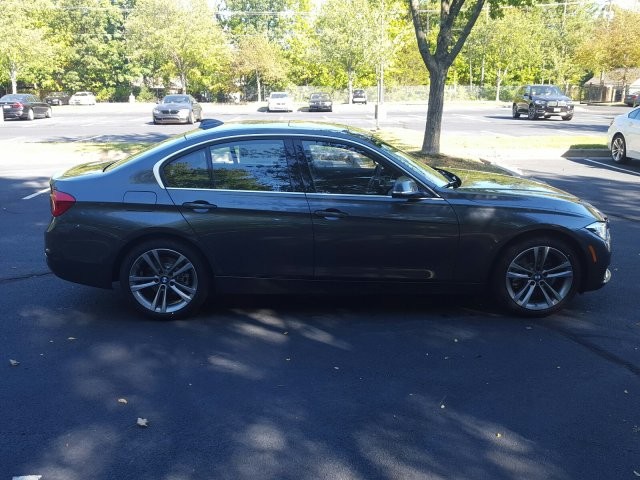 2018 BMW 3 Series 330i