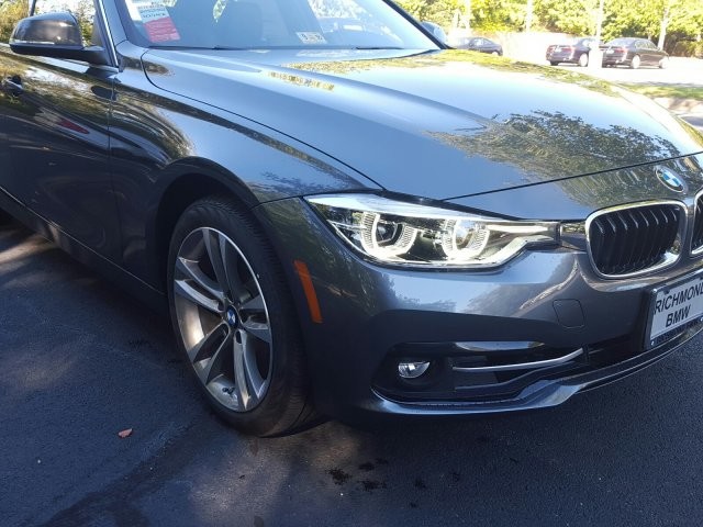 2018 BMW 3 Series 330i