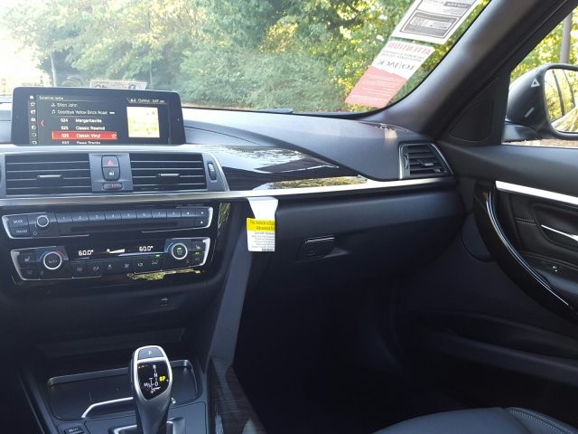 2018 BMW 3 Series 330i