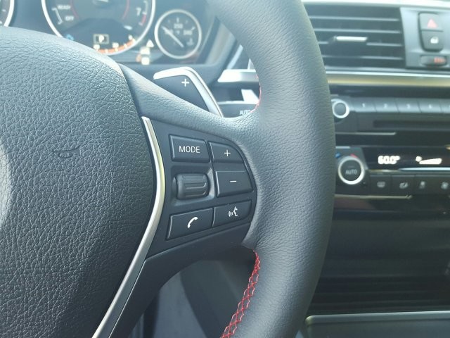 2018 BMW 3 Series 330i