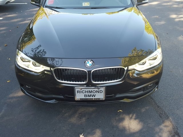2018 BMW 3 Series 320i
