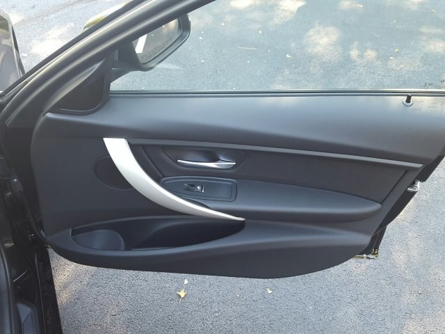 2018 BMW 3 Series 320i