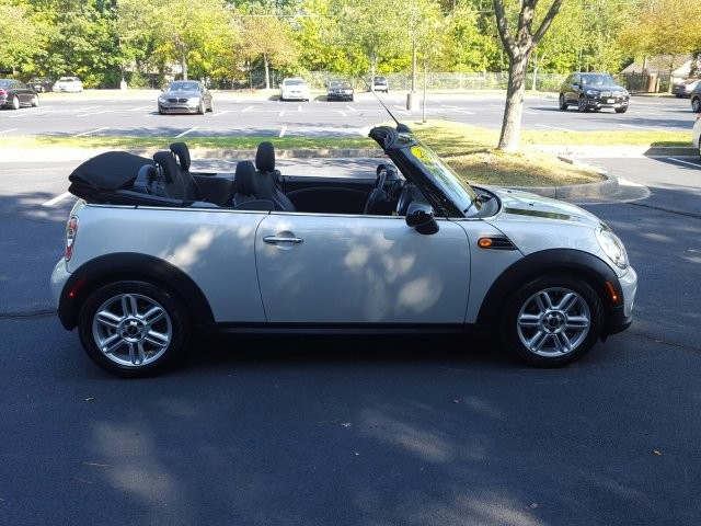 2014 MINI Cooper Convertible 2dr