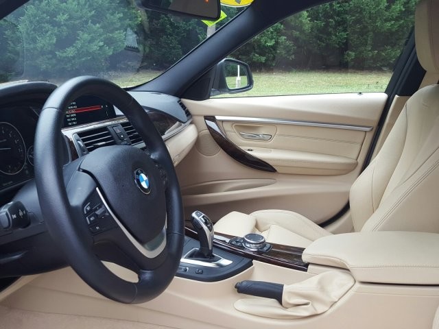 2016 BMW 3 Series 328i