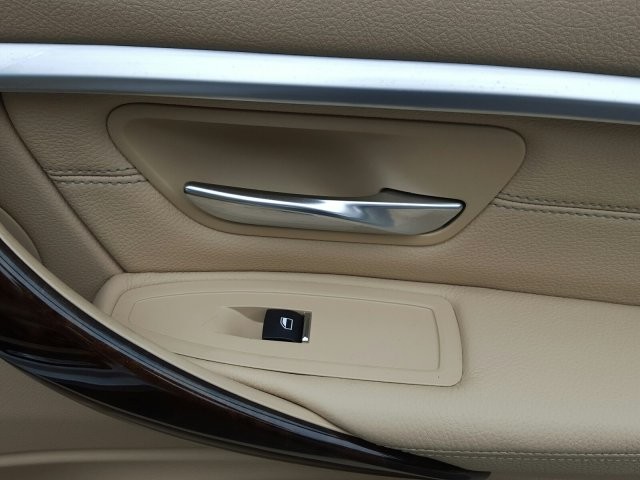2016 BMW 3 Series 328i