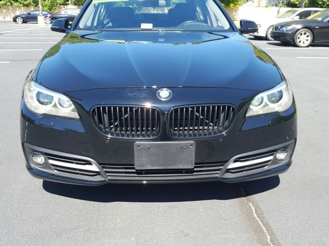 2016 BMW 5 Series 528i
