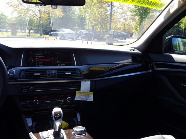 2016 BMW 5 Series 528i