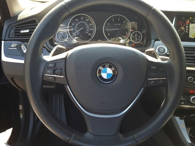 2016 BMW 5 Series 528i