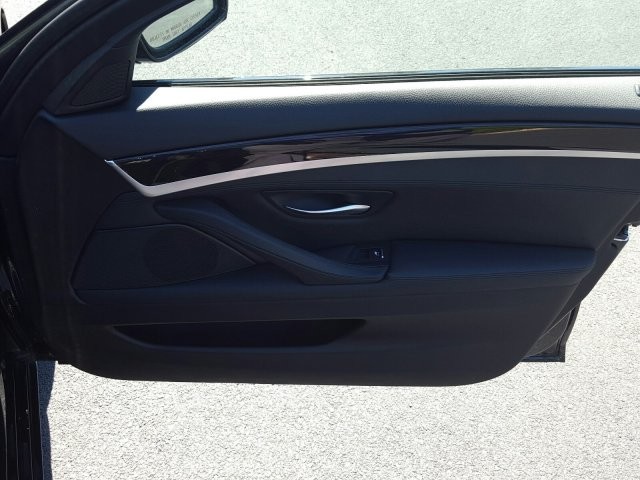 2016 BMW 5 Series 528i