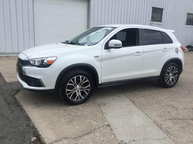 2016 Mitsubishi Outlander Sport 2.4 ES